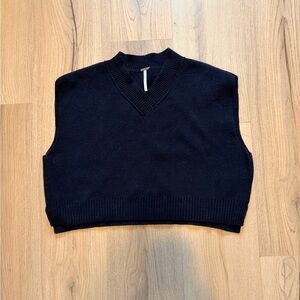 Cropped Black Knit Sweater Vest
